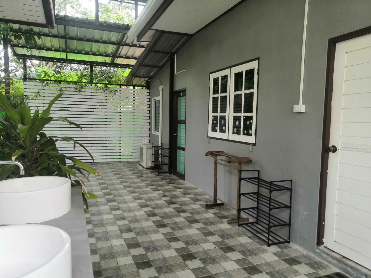Backpack Guest House Kohyaoyai Ko Yao Екстериор снимка